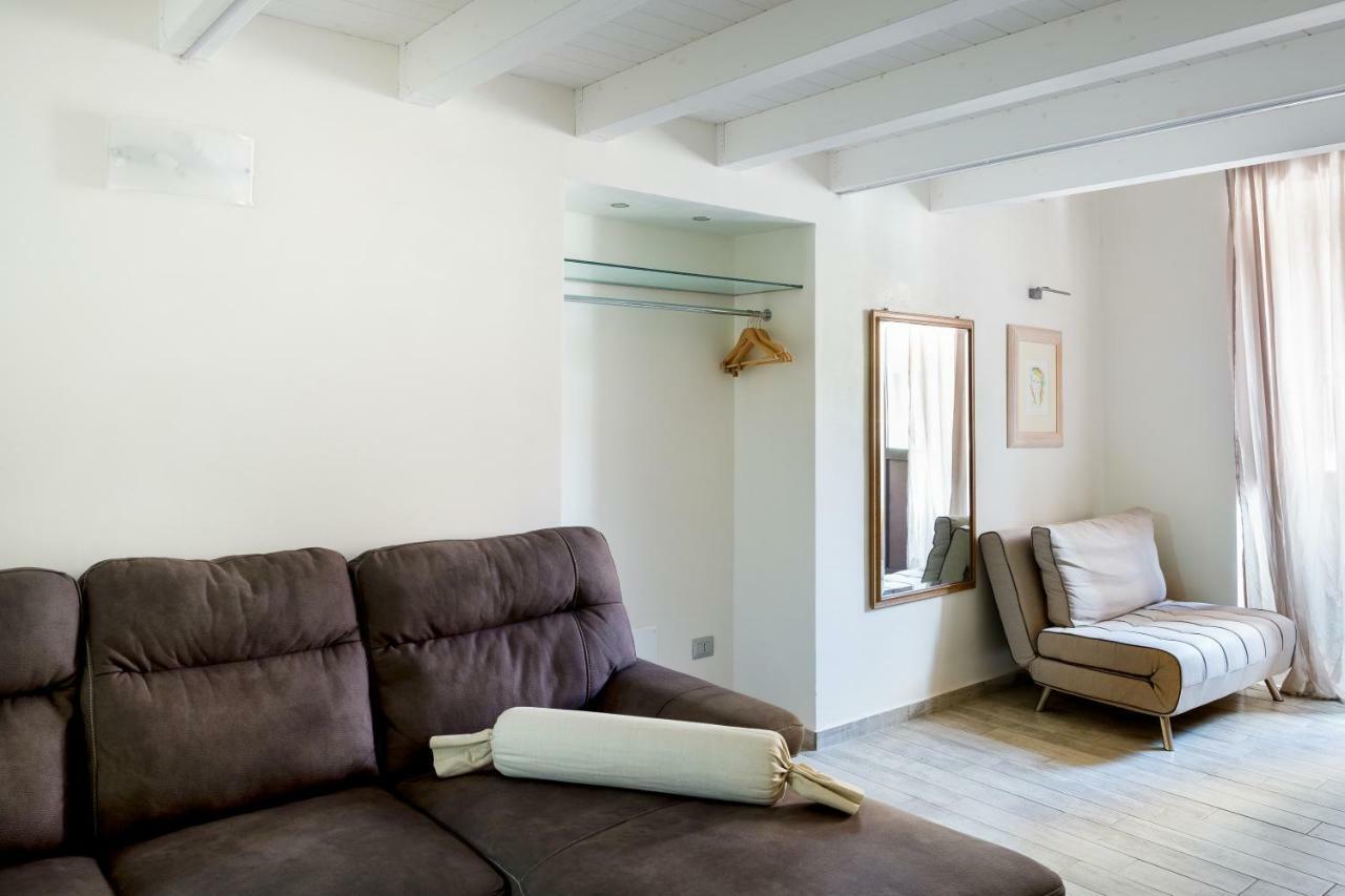 Scuto Guest house